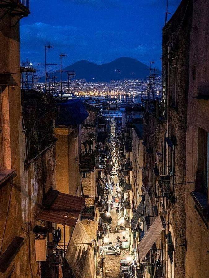 Appartamento I Tetti Del Centro Storico Napoli Esterno foto